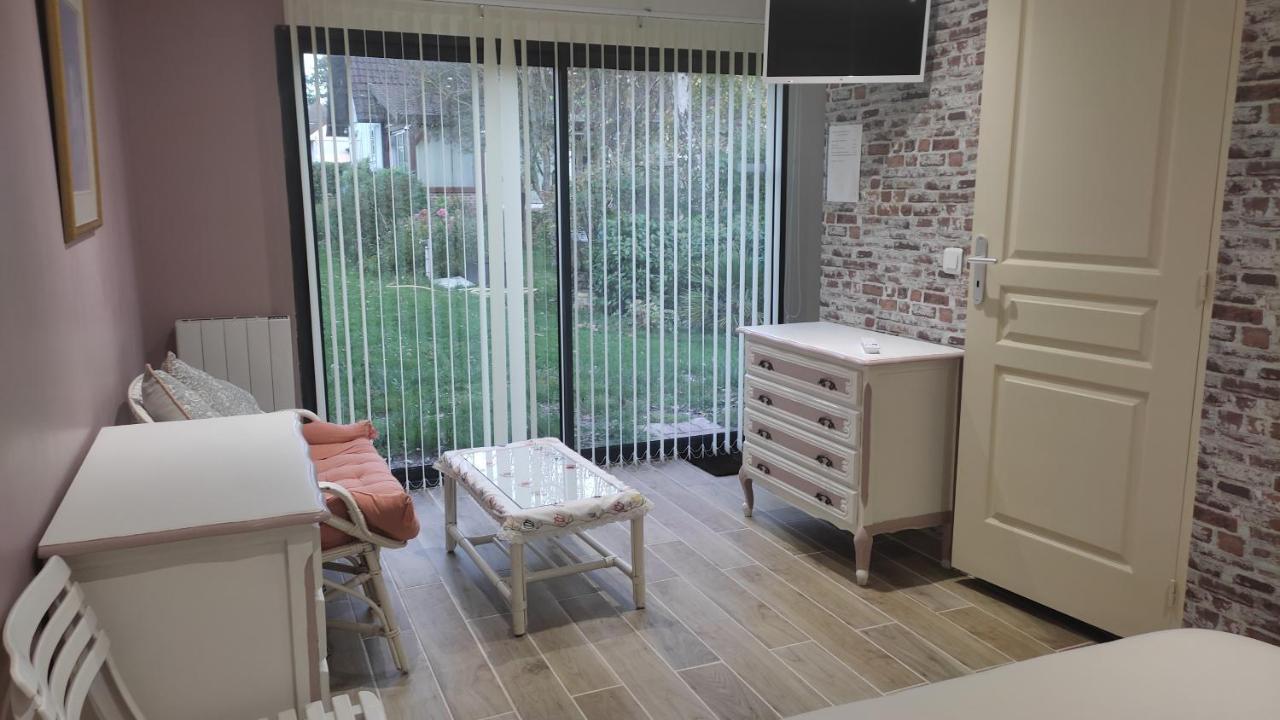 Chez Chon Et Jean-Marie Lägenhet Hermanville-sur-Mer Exteriör bild